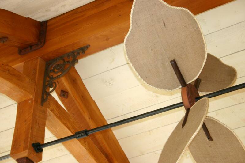 paddle fan, timber truss